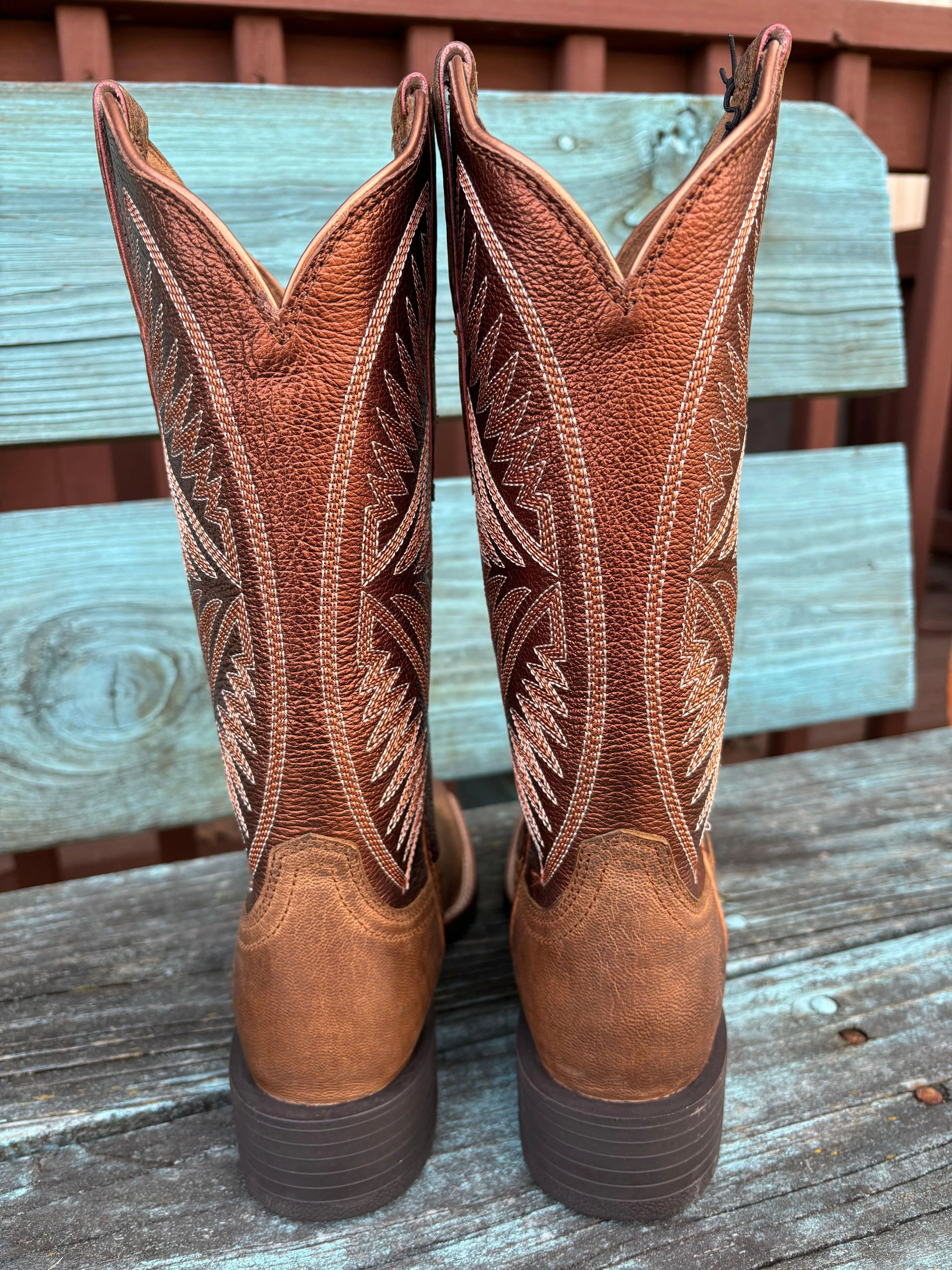 Ariat Women's Round Up Ruidoso Burnished Chestnut Square Toe Cowgirl Boot 10051066