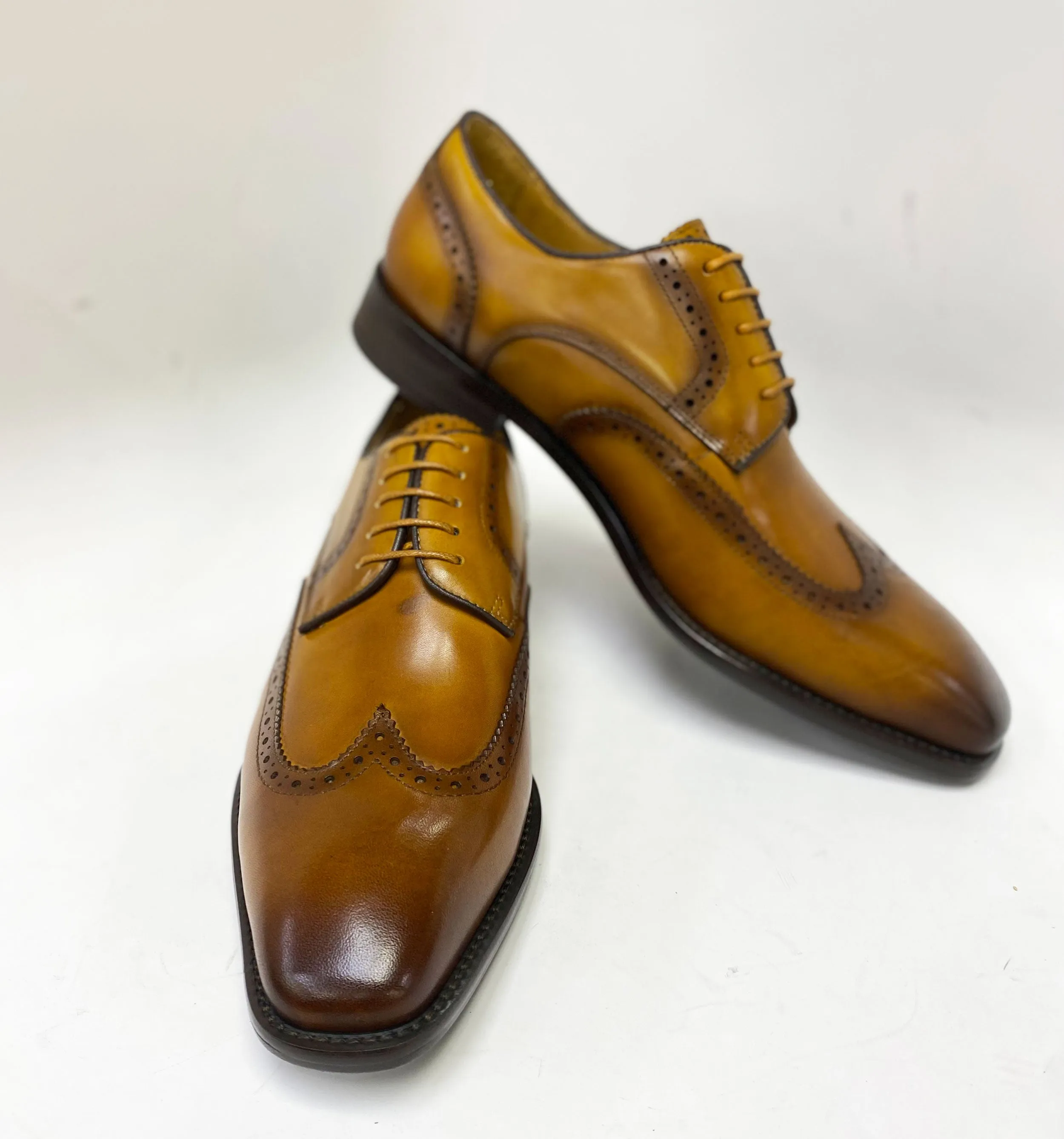 Burnished Leather Lace-Up Shoe Cognac