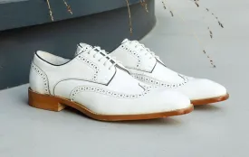 Burnished Leather Lace-Up Shoe White