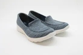 Bzees Get Movin Women's Slip On Floor Sample