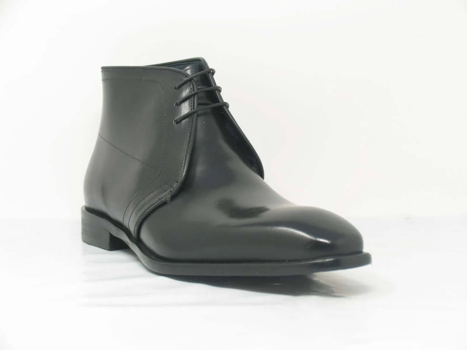 Calfskin Chukka Boot Black