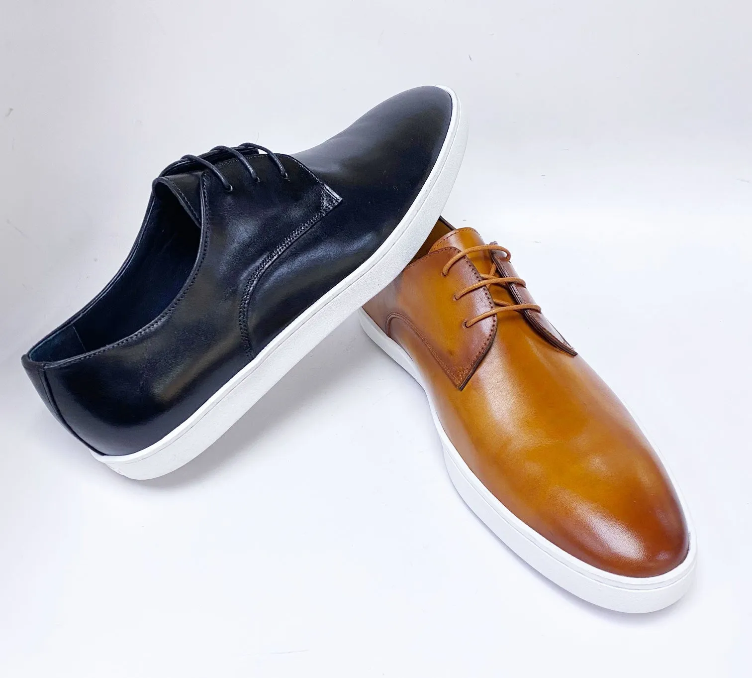 Calfskin Lace-Up Sneaker Black