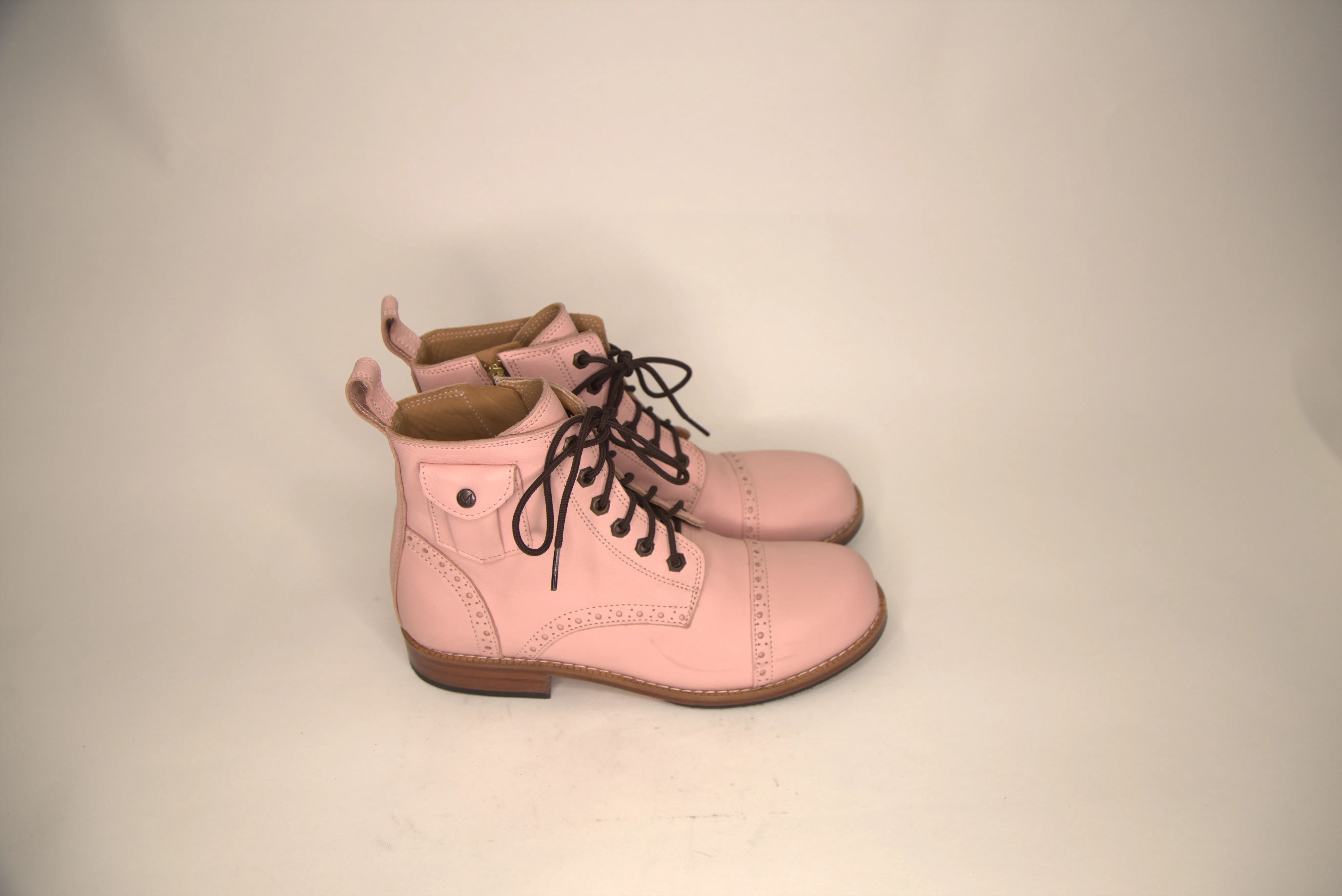 MS4229 - Heritage Luxe Boots Blush SAMPLE