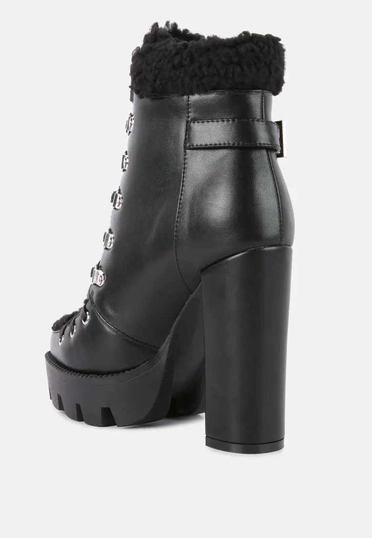 Pines Ankle Boots