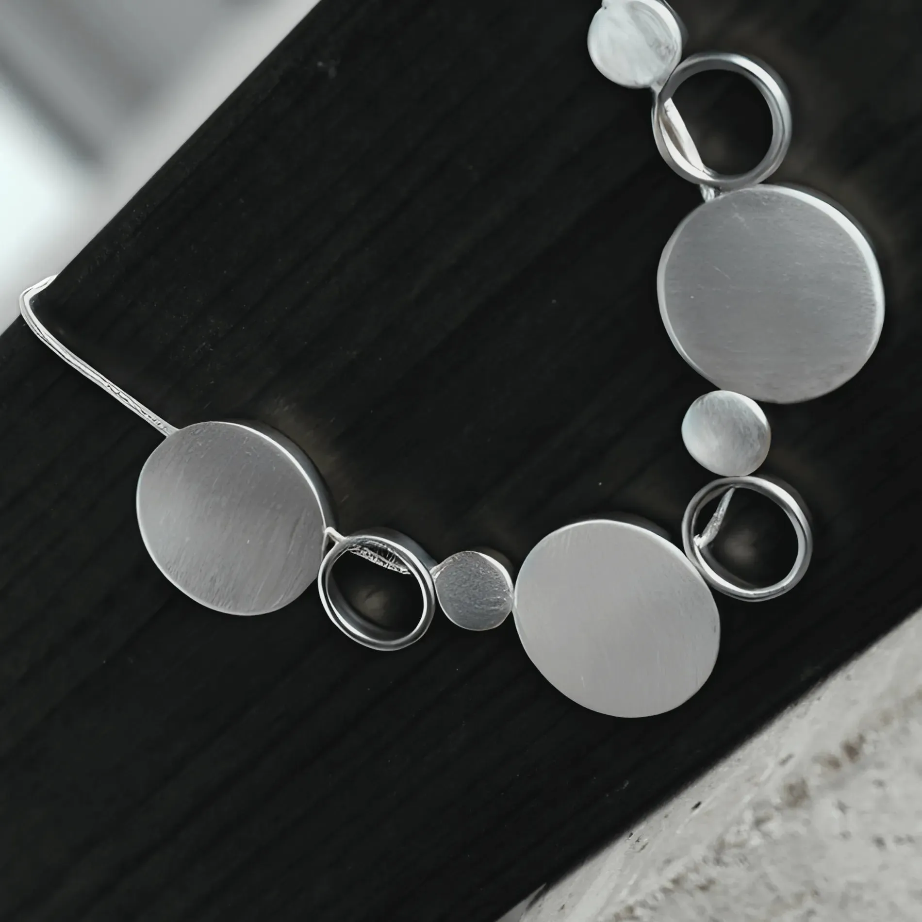 Tara Short Dot Necklace Silver Plating